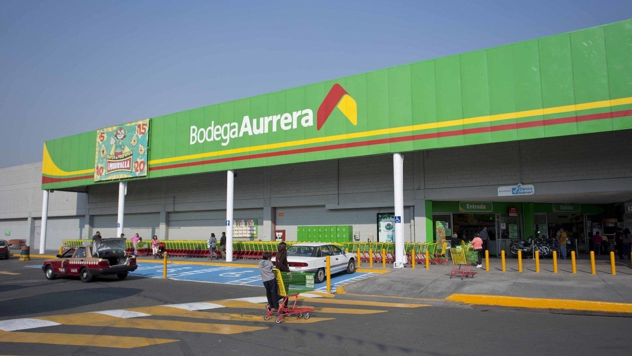 How do I obtain WhatsApp precision data? Reliable channels and filtering methods.